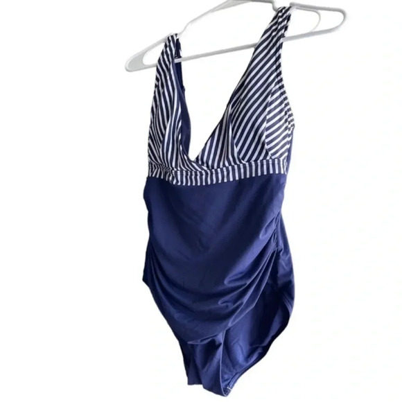 NIPTUCK Multi Fit Cup One Piece Navy Size 6 - Picture 5 of 8